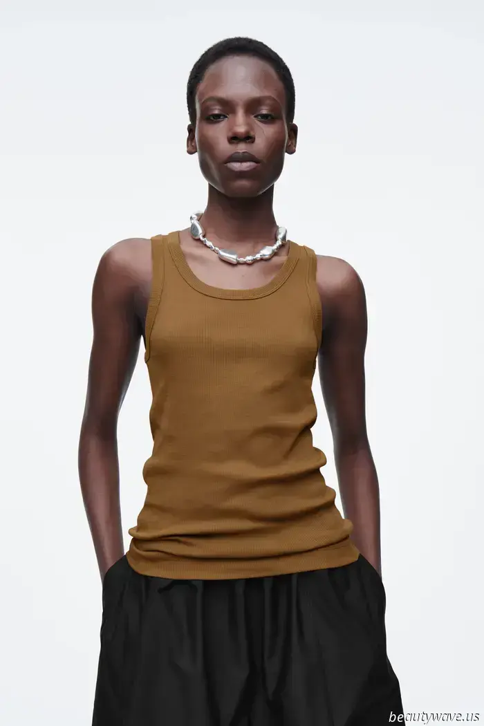 The Most Stylish Outfits Currently Share This Color.