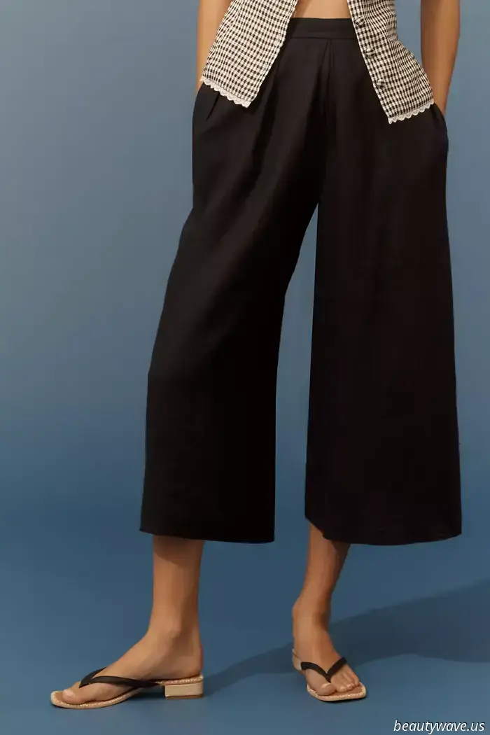 Spotted on Greenwich Street: An Unexpectedly Stylish Approach to Wearing Culottes (Yes, I Mentioned Culottes) This Summer