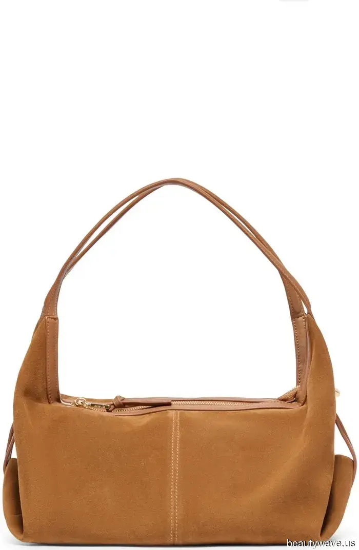 Если бы стильная французская женщина делала покупки на распродаже в Nordstrom в конце сезона, вот 35 товаров, которые она добавила бы в свою корзину.