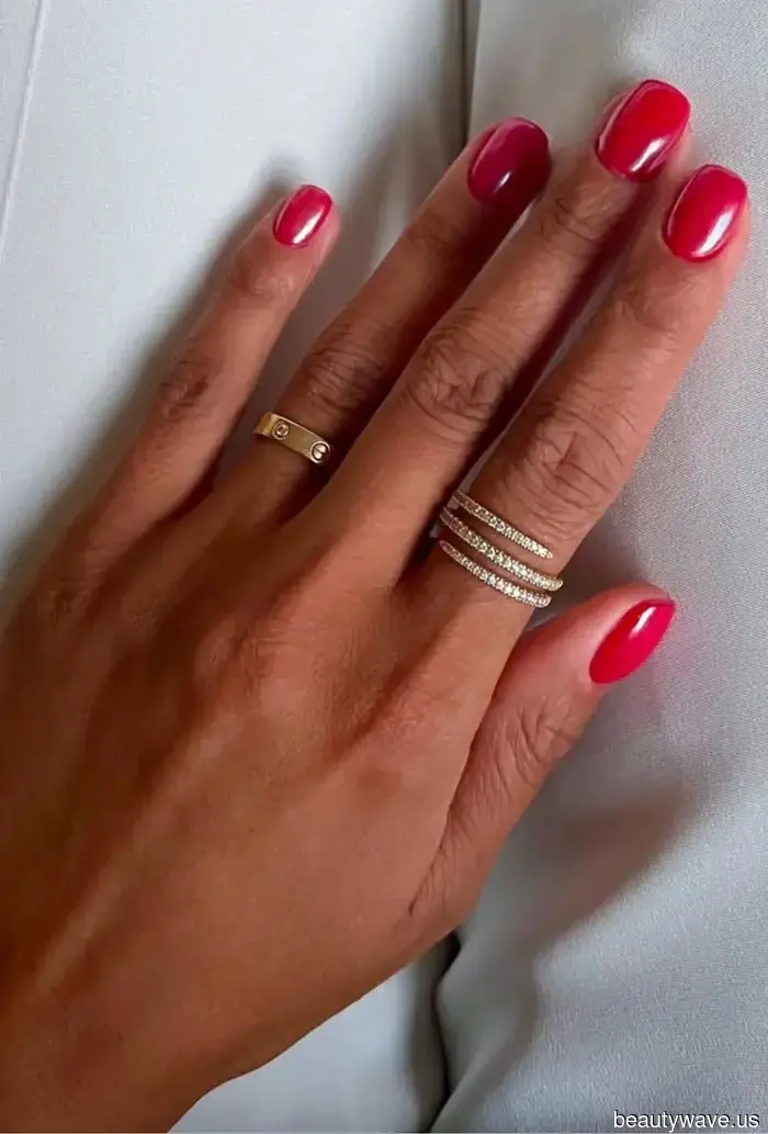 È Ufficiale: Questo È il Colore di Unghie più Chic di Sempre, e Questi Look Lo Confermano