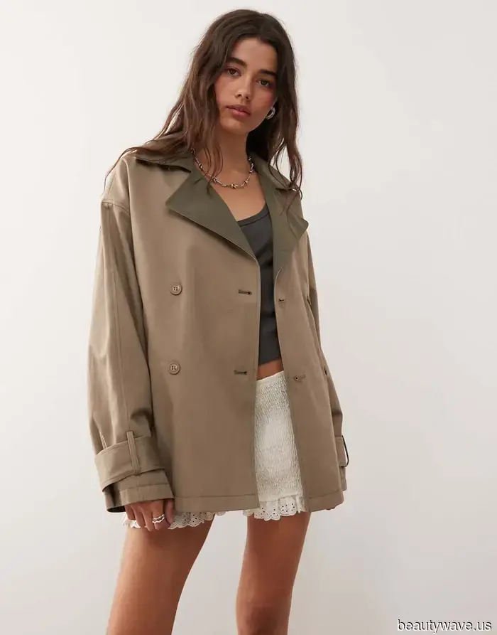 Zara's Reversible Jacket Sold Out Quickly—Now It Returns in a Sleeker Color.