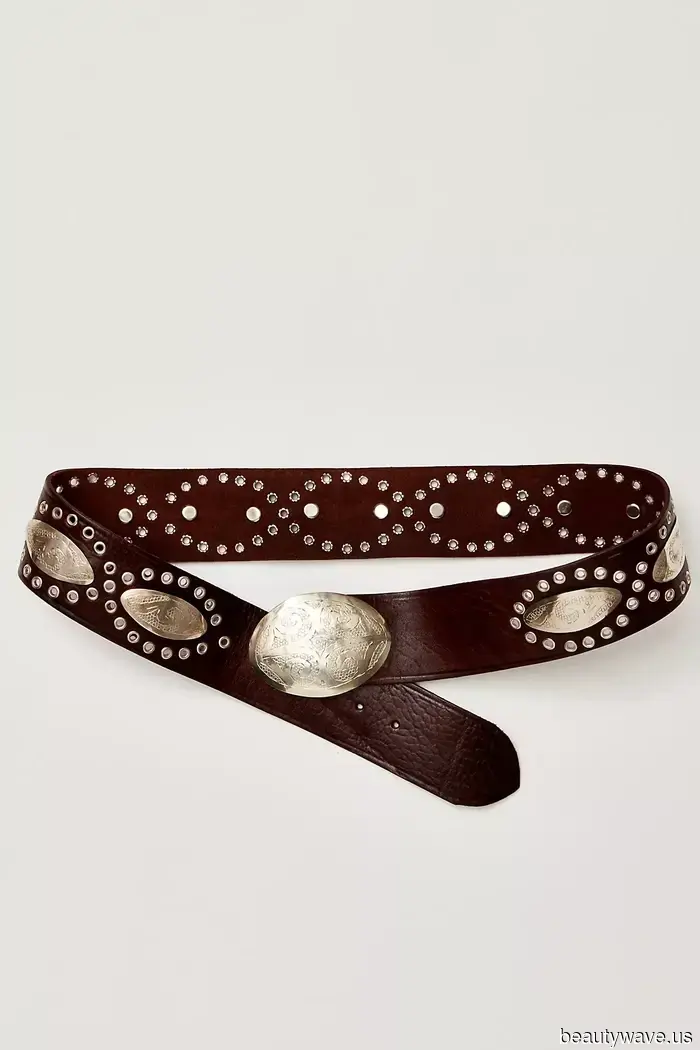 Instagram Has Weighed In: 8 Ways to Style This Autumn's Most Luxurious-Looking Colour Trend