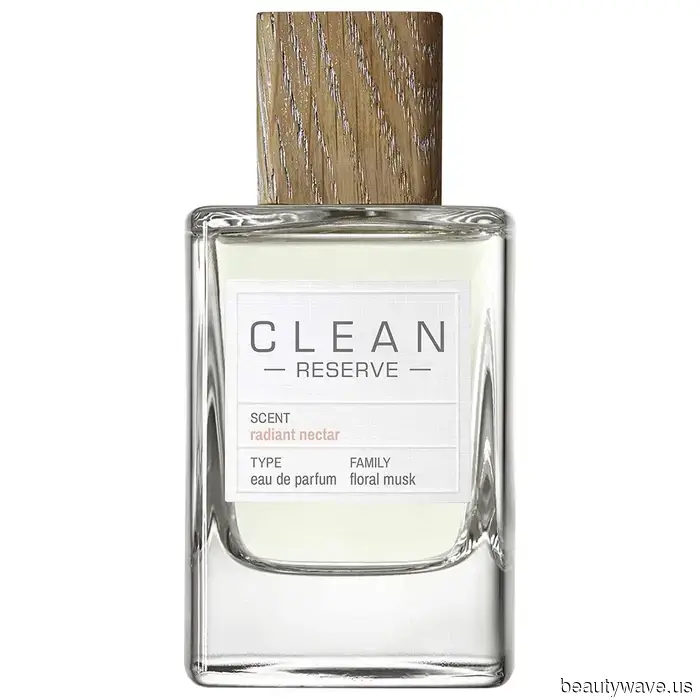 I Adore the Initial Breath of Refreshing Autumn Air—9 Fragrances That Capture Its Essence in a Bottle