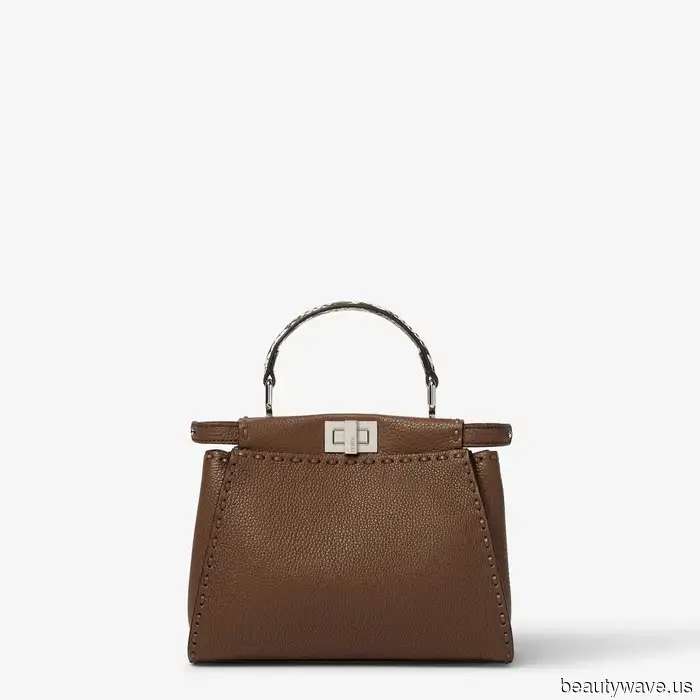 Chic women throughout Milan are unexpectedly replacing their classic pumps with this "old-fashioned" footwear trend.