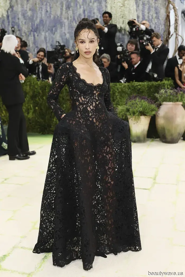 The 2026 Met Gala Red Carpet Outfits That Took Our Breath Away