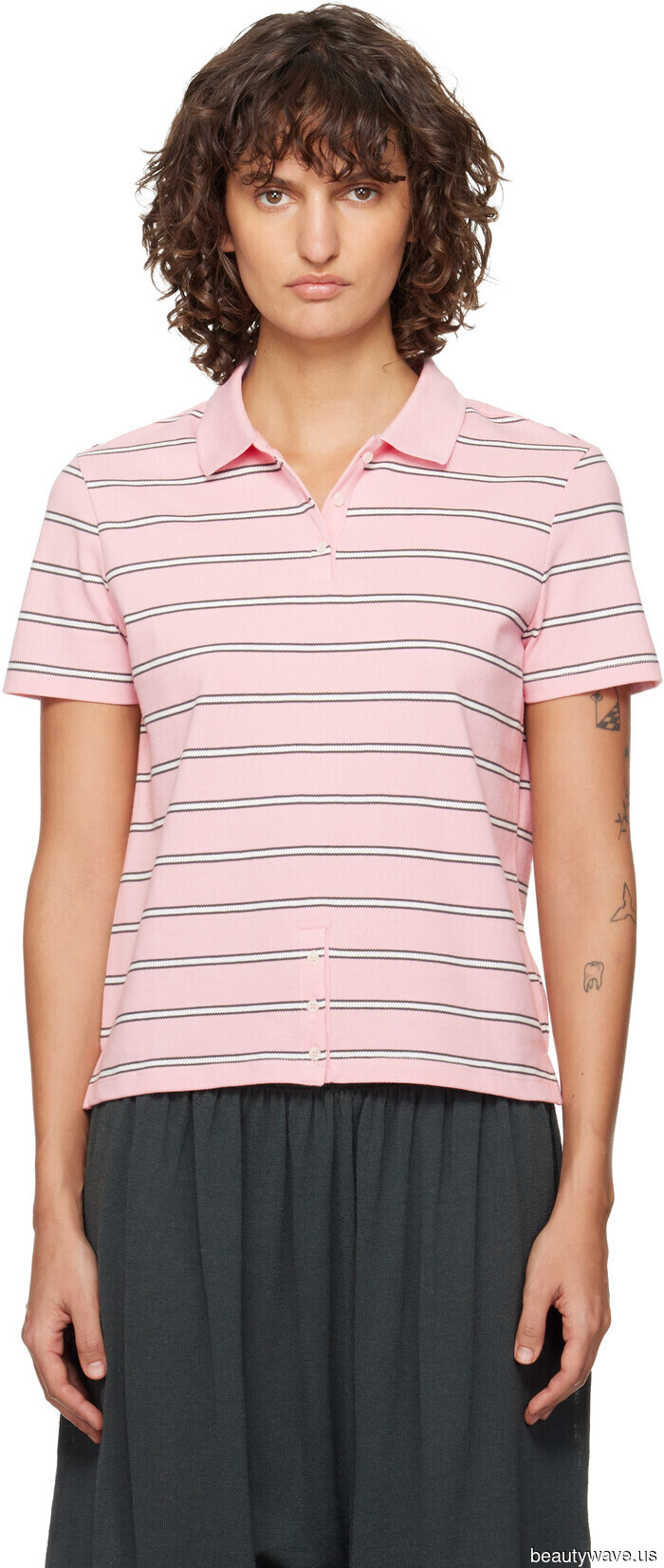 If you're looking for stylish spring trend inspirations, this "outdated" top has officially made a comeback and pairs well with…