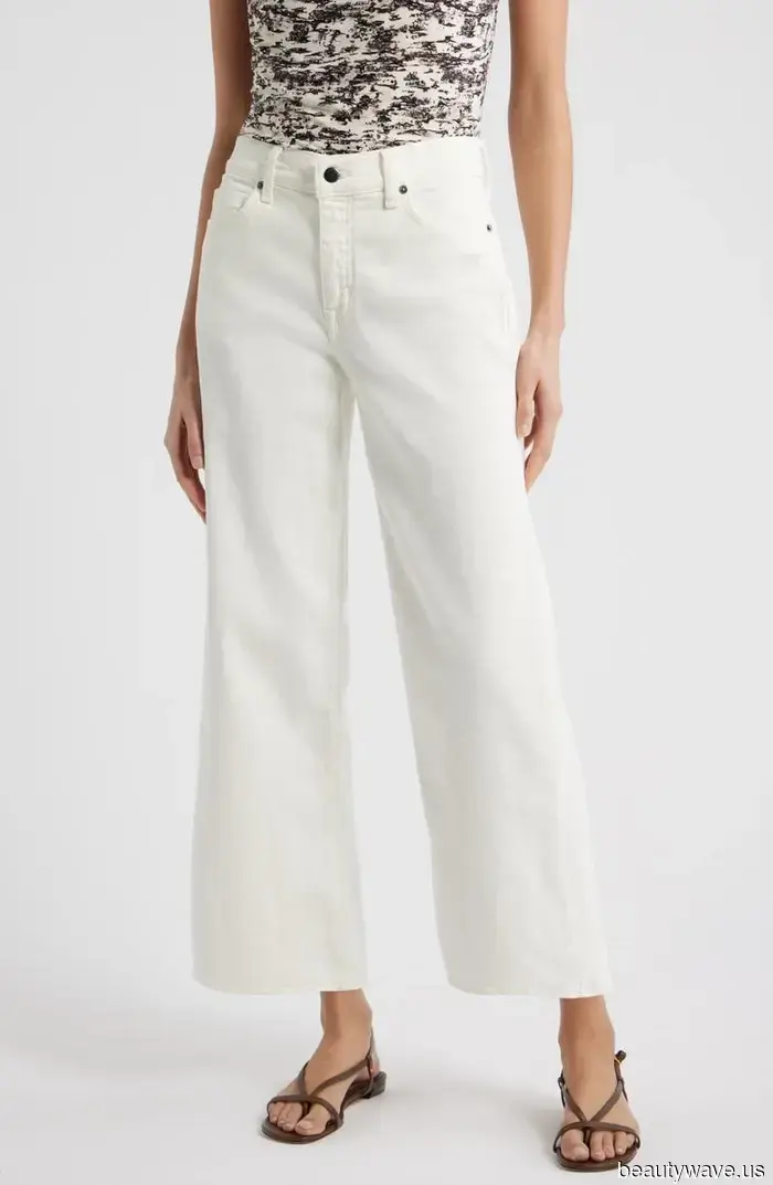 Моя 57-летняя мама принимает свои седые волосы&mdash;по мнению экспертов, это элегантные цвета одежды, которые…