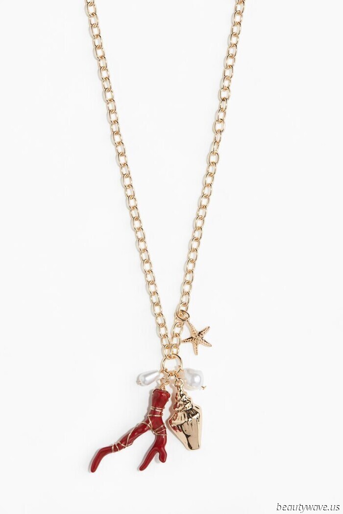 Who Should Consider Tennis Bracelets? 7 Elegant Summer Jewelry Trends I'm Opting for Instead