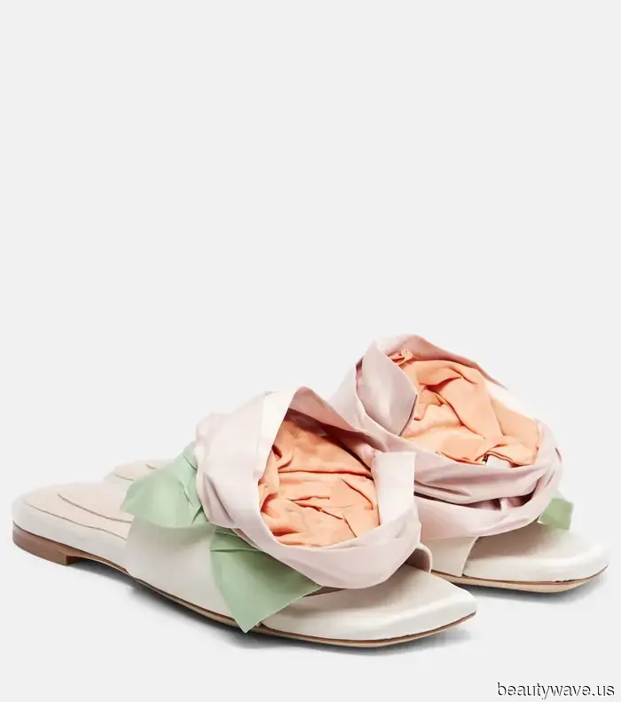 Wenn Sie einen dieser Mikrotrends für den Frühling 2026 tragen, sind Sie offensichtlich eine Modeperson.