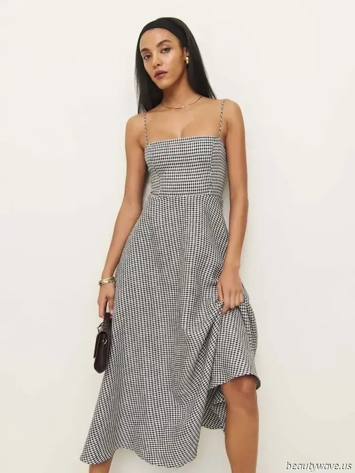 Olivia Rodrigo's ensemble at Wimbledon is reminiscent of the summer uniform.