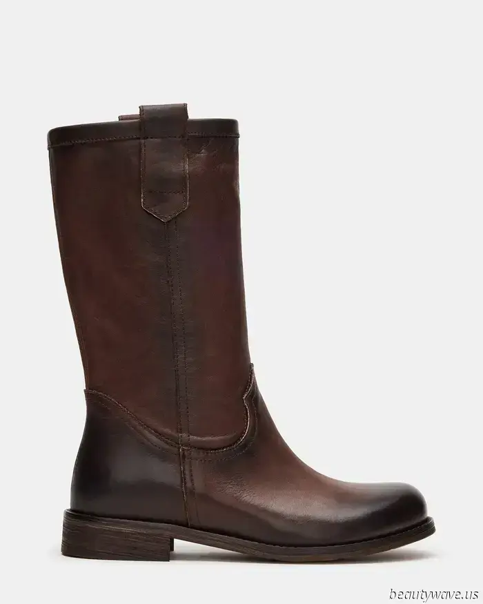 Vergiss Schnürstiefel: Dieser lässige, unkomplizierte Stiefeltrend wird bald überall zu finden sein.
