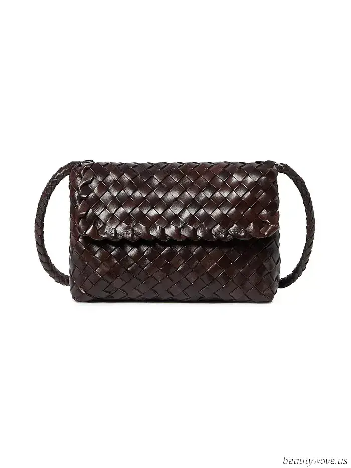 26 Effortlessly Stylish Spring and Summer Essentials to Combine from Saks Fifth Avenue