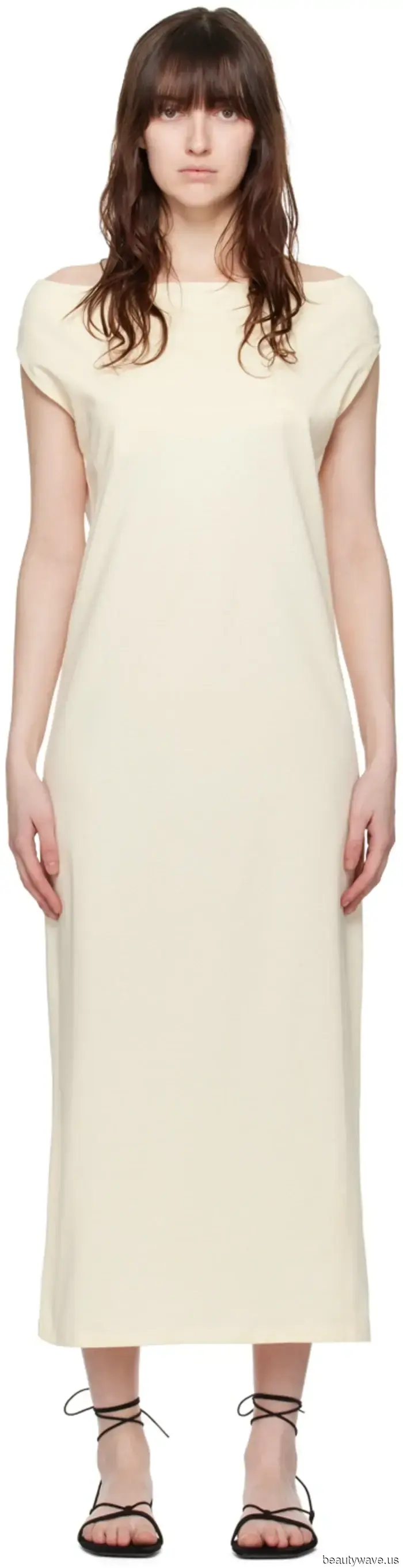 From cashmere sweaters to luxurious coats, this is the Parisian label I consistently rely on for high-quality essentials.