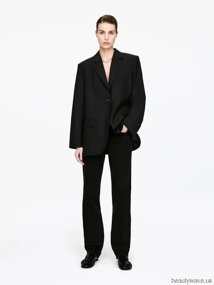 Quiet luxury is still alive—Ashley Olsen recently donned black tailoring during a summer heatwave in Paris.