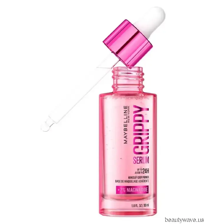 I Have Dry Skin—This Is the Expert-Recommended Product That Helps My Makeup Look Flawless.