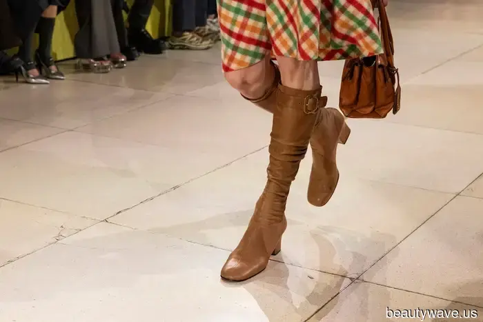 Sto combattendo la malinconia invernale&mdash;7 tendenze di colore delle scarpe da vedere fino al 2026