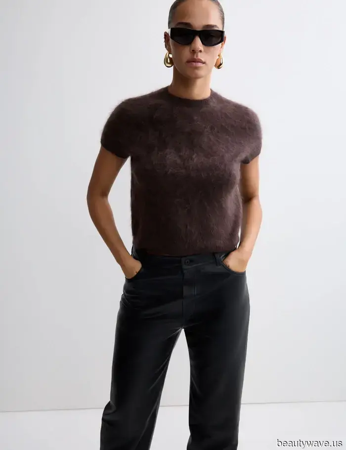 De repente, todos con buen gusto están combinando estas 7 tendencias de punto con jeans, faldas y leggings.