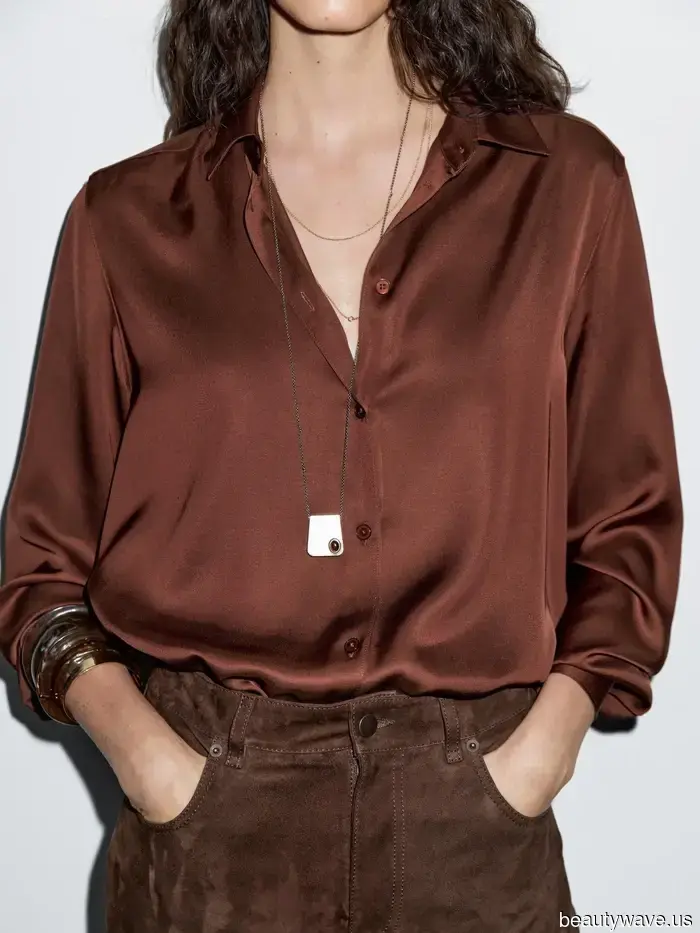 This Dark-Denim Trend is Returning This Autumn—5 Ways Fashion Aficionados are Styling It Now