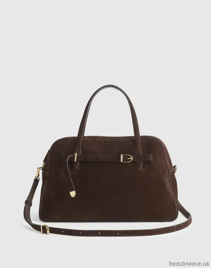 6 Trends to Elevate Your Basic Jeans for Fall 2025