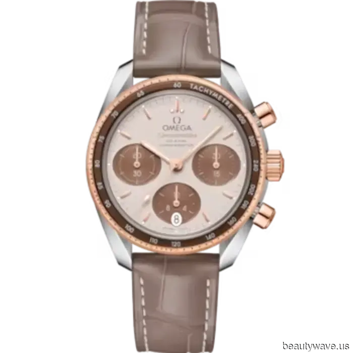 The resurgence of the oversized watch has officially started—and Dua Lipa is fully embracing it.