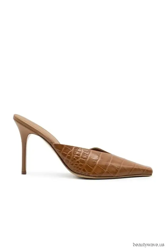 Rihanna understands that pairing this shoe trend with brown pants can elevate the appearance of your winter outfits.