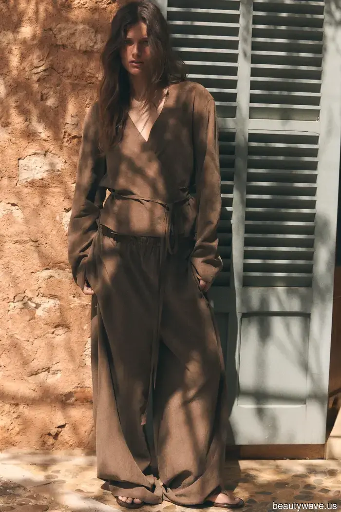 Zara Discreetly Launched a Luxe-Looking Minimalist Collection—9 Items Set to Be Sold Out by May.