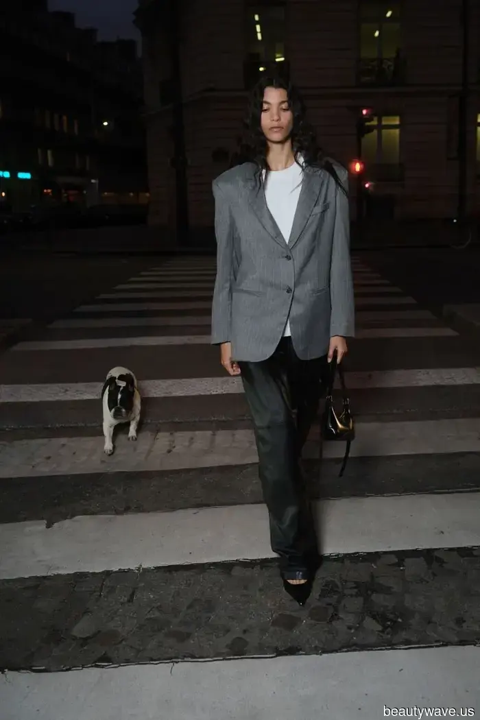 6 Stylish Blazer Looks That Trendy European Women Are Sporting