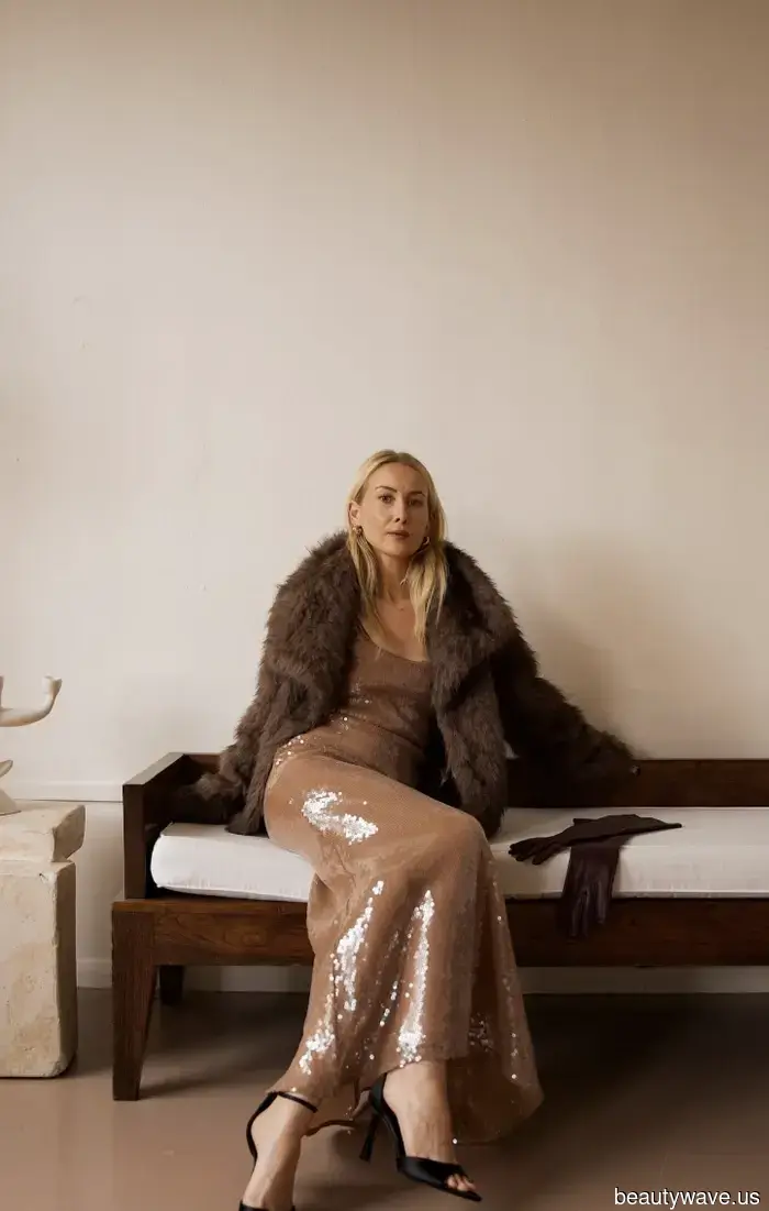 Todos los que tienen buen gusto están calentando sus atuendos de otoño con esta tendencia acogedora.