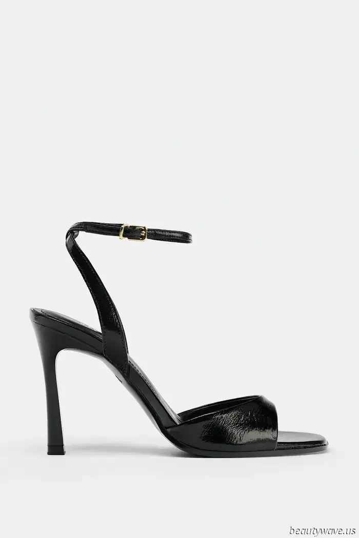 Last year, I thought of these trousers and shoes as "outdated"—this summer, they're all I desire to wear.