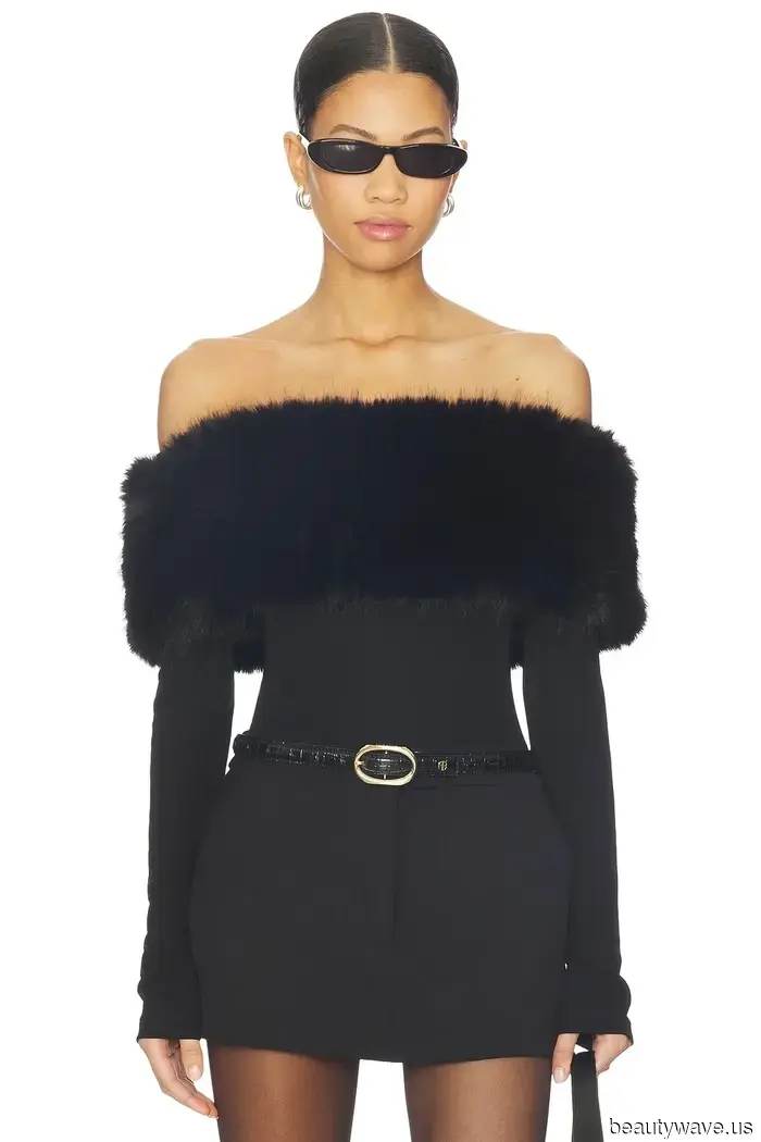 Está bien, quedan menos de 24 horas para aprovechar la venta en todo el sitio de Revolve&mdash;11 artículos que deberías considerar.