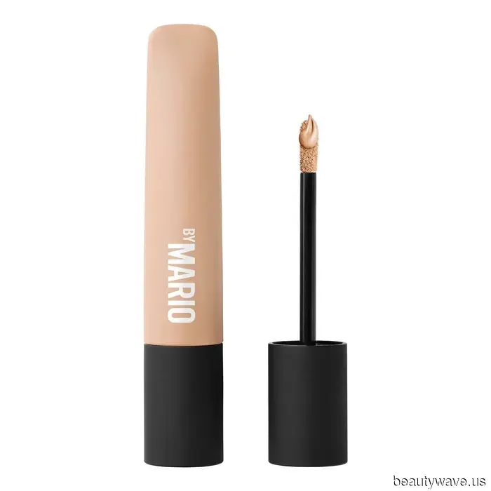 You Inquired, We Answered—Here’s What Our Beauty Editors Have in Their Autumn Makeup Bags.