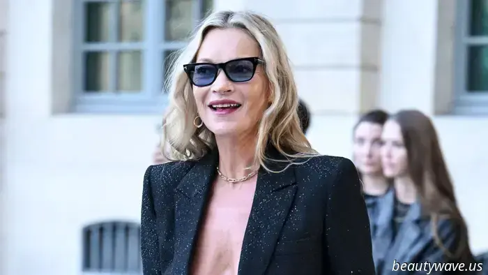 Kate Moss sported the top shoe trend that elevates all-black ensembles to a fashionable level.