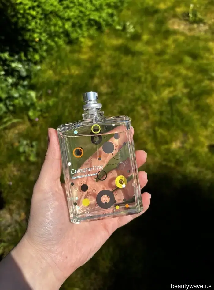 I’m declaring it: This new cologne is going to be the fragrance of the summer.