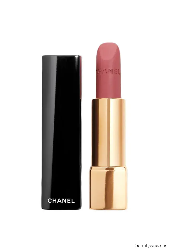 Laufey ist unser ultimativer Coquette-Beauty-Ikone&mdash;7 "Vintage Romance"-Looks, die es wert sind, nachgemacht zu werden