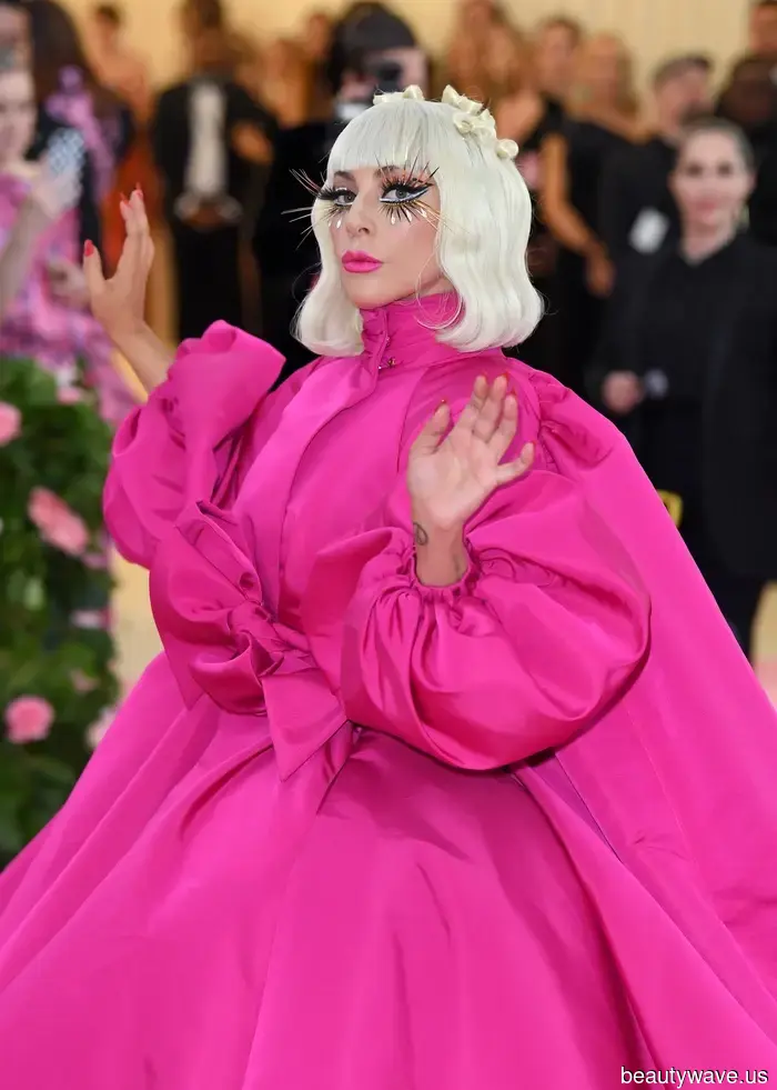 Dal 1981 al 2025, questi look di bellezza del Met Gala sono i migliori di sempre indiscussi.