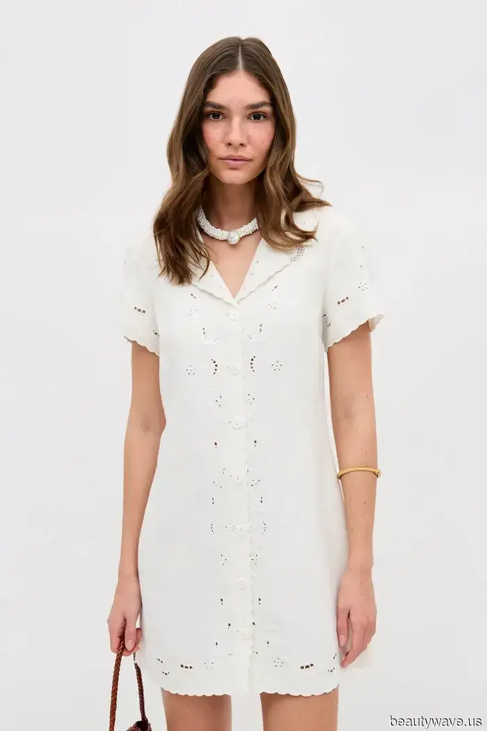 Ogni donna francese elegante ha uno di questi bei vestiti nel proprio guardaroba estivo capsule.
