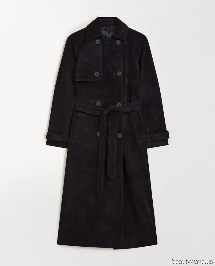 Sarah Pidgeon’s Spring 2026 wardrobe is so CBK-inspired—every item I want to take from her.