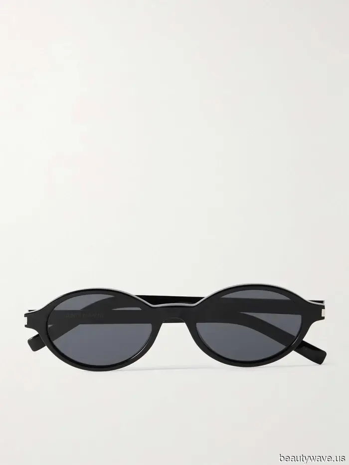 I apologize, but wearing these 6 items might be dating your summer outfits.
