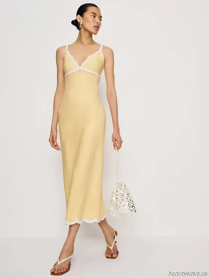 I just returned from Paris and noticed these four summer trends among the most fashionable women.