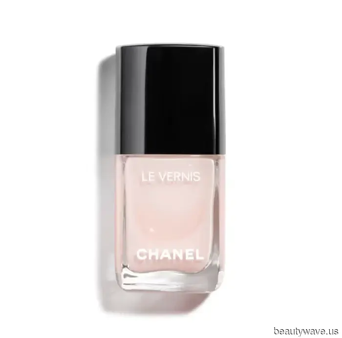 L.A., NY, and London: My Stylish Coworkers Reveal Their Favorite Mani-Pedi Color Combinations.