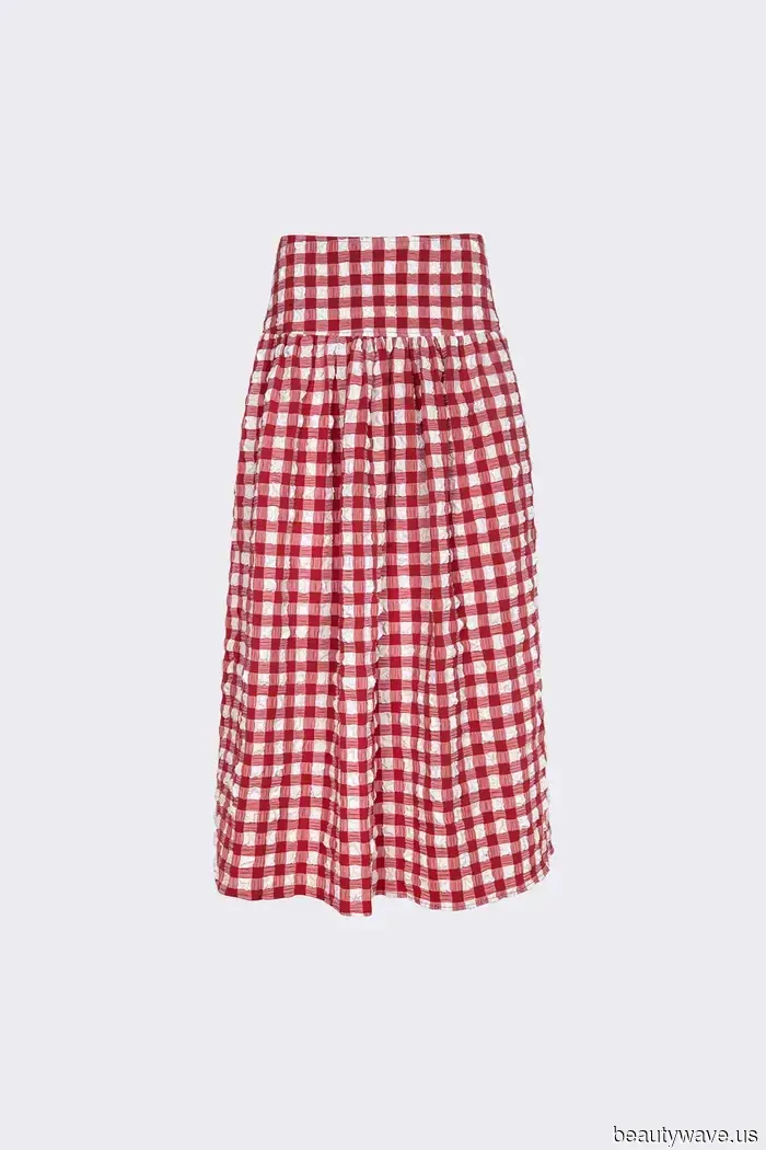 53 Hallazgos de Ropa Plus-Size Geniales que Usarás Durante Muchos Meses Más