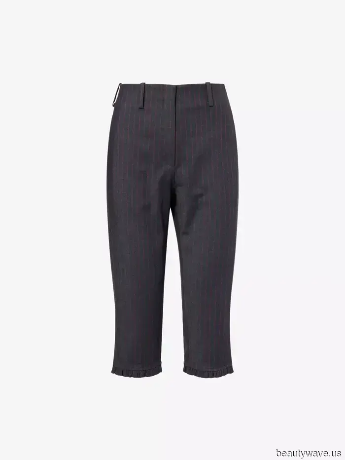 Meine kleine Freundin dachte, sie könnte keine Caprihosen tragen, also machte ich es mir zur Aufgabe, ihr das perfekte Paar zu finden.