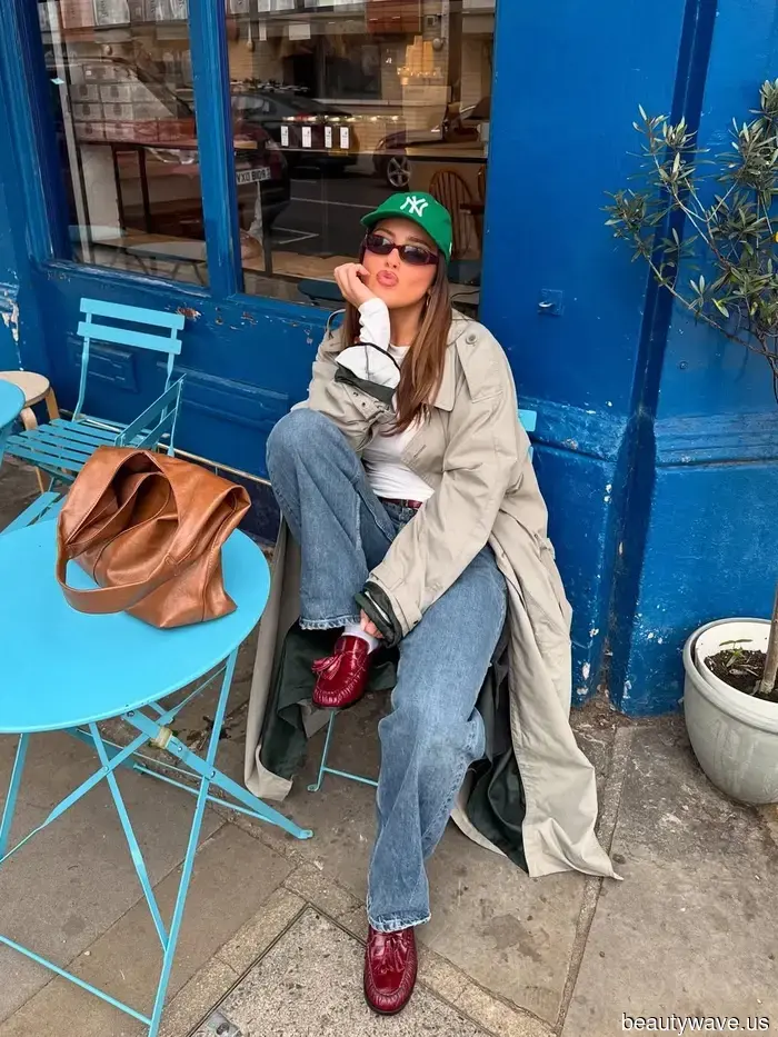 Blue jeans will always remain timeless, but these five shoe colors can give them a more modern touch.