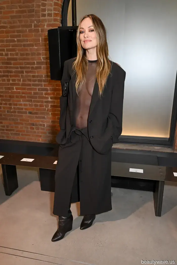 Pendant Necklaces, Desert Tones, and Pajama Ensembles—Michael Kors Introduces Natural Sophistication for Spring 2026