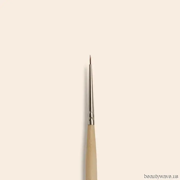 Доказано трендсеттерами: 12 дизайнов ногтей в виде сердца, которые всегда выглядят стильно