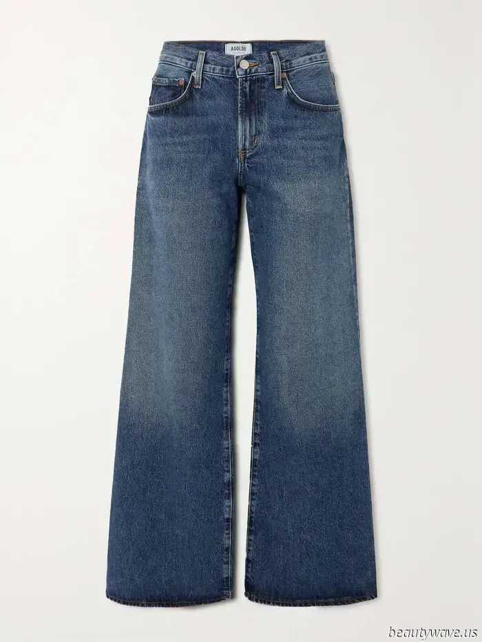 Stylishly Attired Individuals Recognize That This Flat-Shoe Trend Instantly Enhances Baggy Jeans.