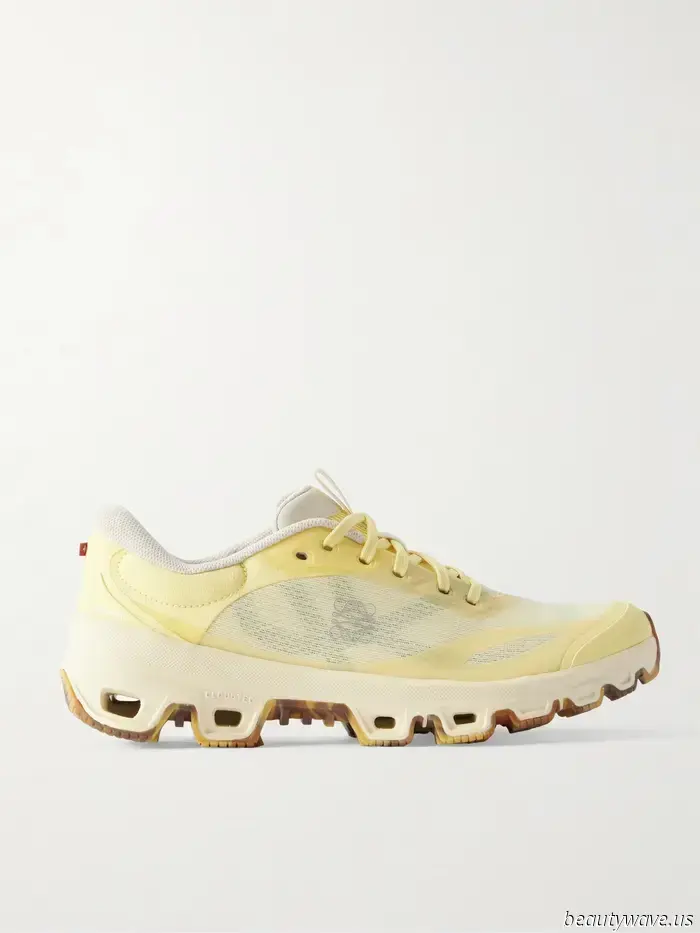 Confirmed: This Is the Sneaker Color That Fashion Enthusiasts Are Replacing Their White Pairs With.