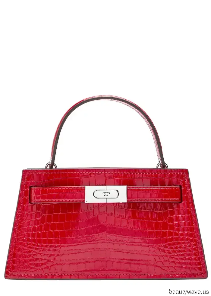 This handbag is set to become the next big hit—grab it now before it sells out next season.