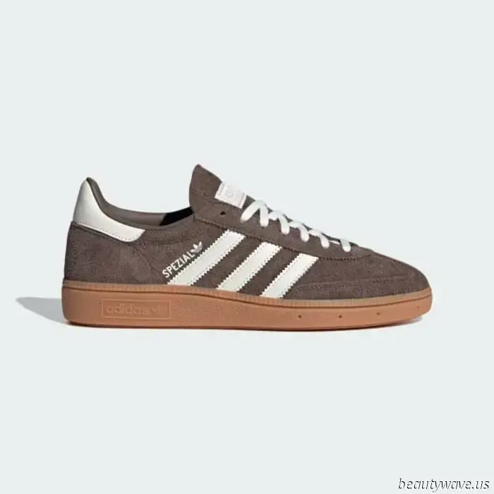 Every fashionable individual I know will be wearing these sneaker colors this summer.