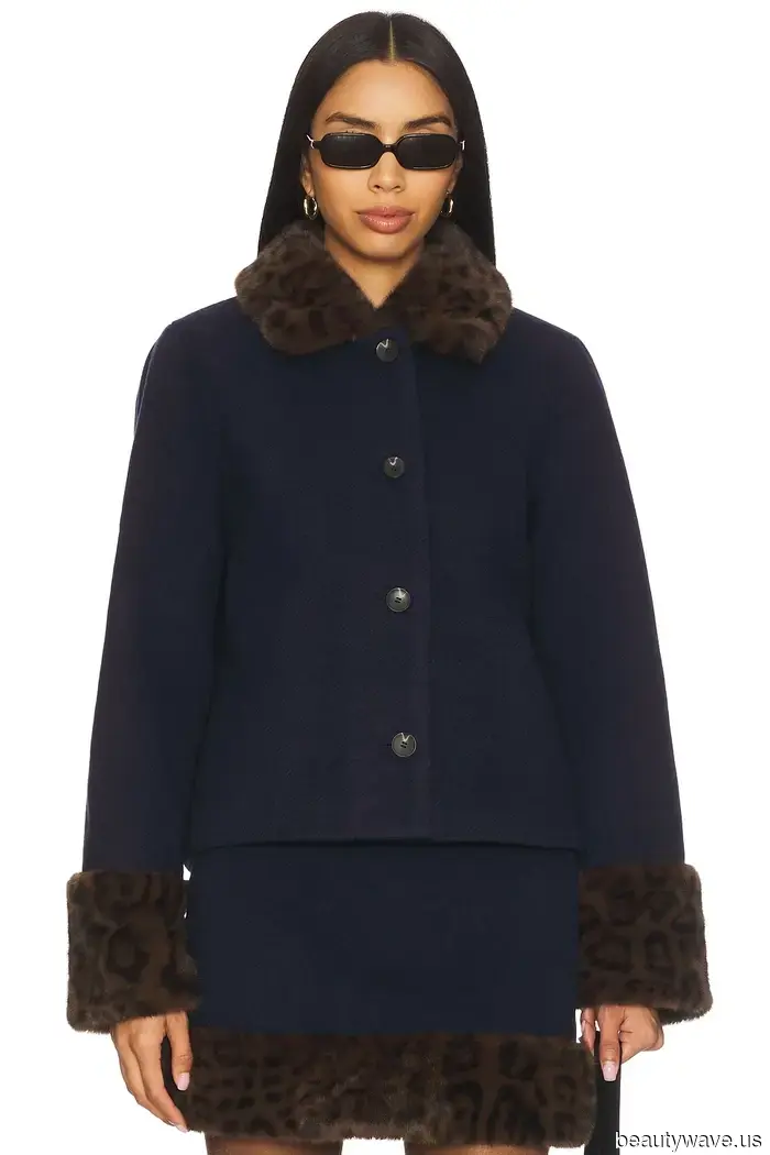 Prima Prada, ora Zara: aspettati che donne sofisticate a Parigi, New York e Milano indossino questa micro-tendenza nel 2026.